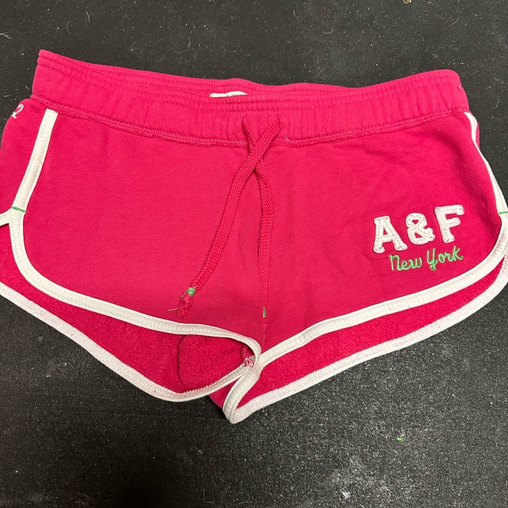 Bright pink Abercrombie vintage shorts
